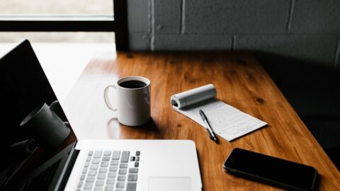 Sains di Balik Deep Work: Mengapa Otak Manusia Membutuhkan Blok Waktu Tanpa Notifikasi